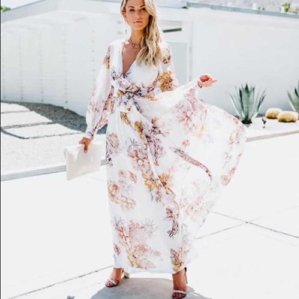YZZI HE - Ivory Lace Floral Maxi Dress